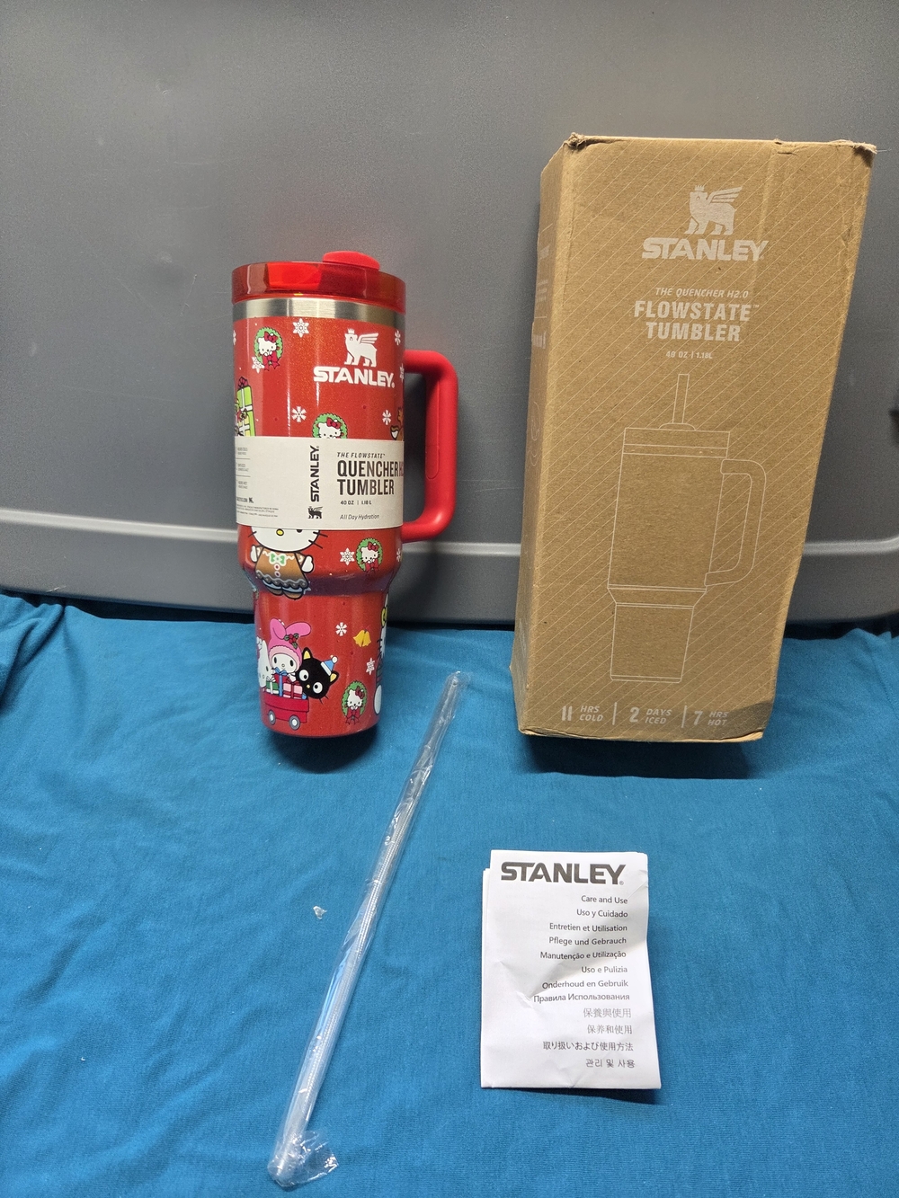 Hello Kitty Christmas Tumbler 40 oz
